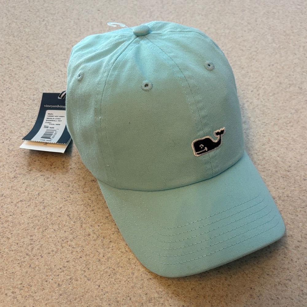 NWT Vineyard Vines Light Blue Whale Logo Cap